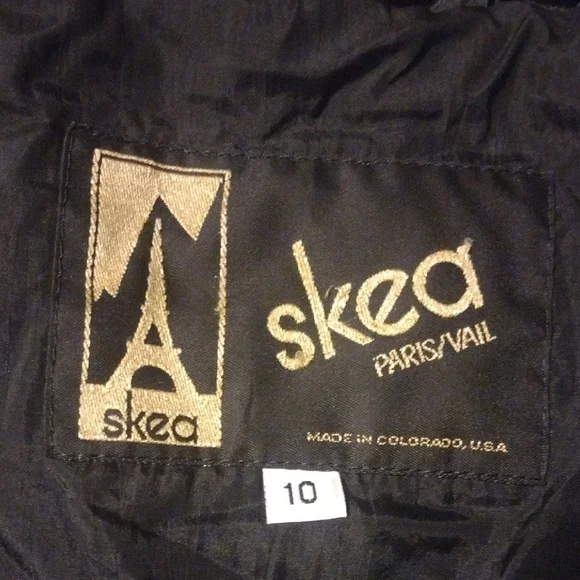 Vintage Luxurious Black Velvet Utility Jacket - Picture 3 of 12